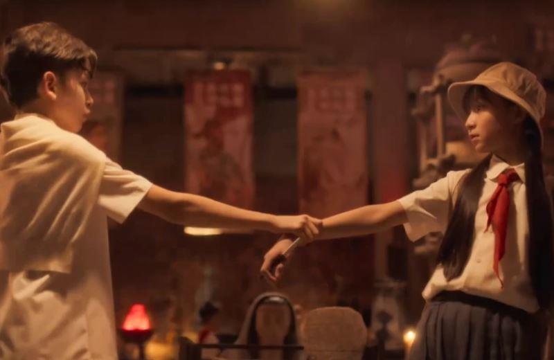 《我的巴比伦恋人》吵架吻是在哪一集?为什么会穿越时空?