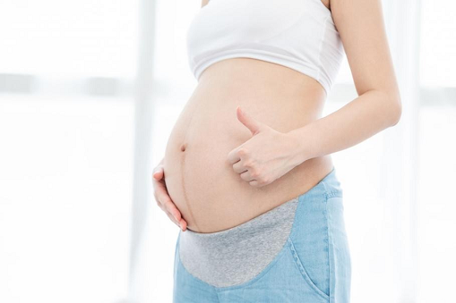 孕期也要美美的,汤臣倍健铁叶酸片助你拥有好气色